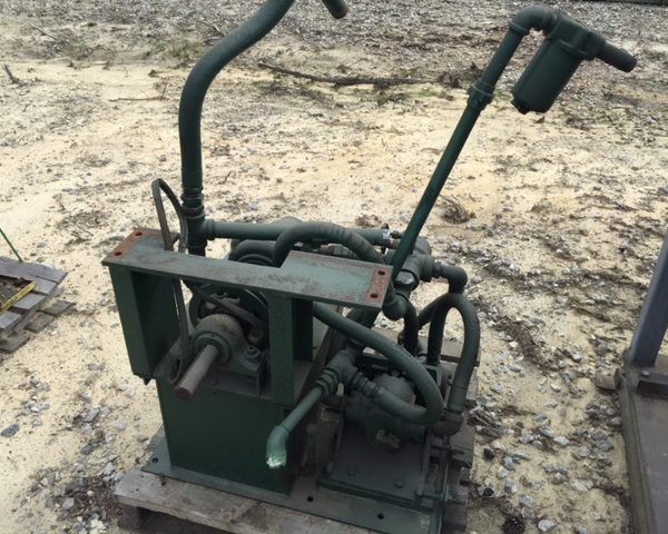 Tyrone Berry 213 carriage drive - parts machine