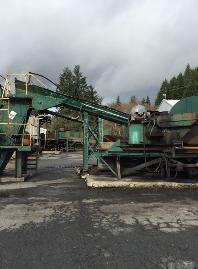 Circular Log Slasher - 84" saw