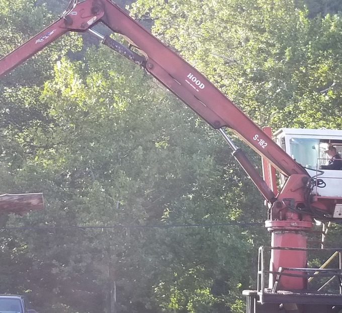 HOOD Knuckleboom Loader