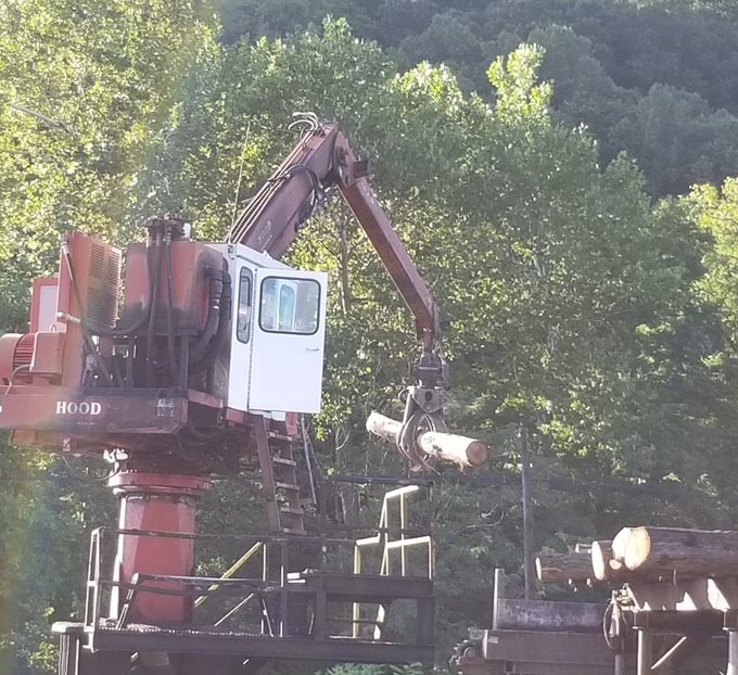 HOOD Knuckleboom Loader