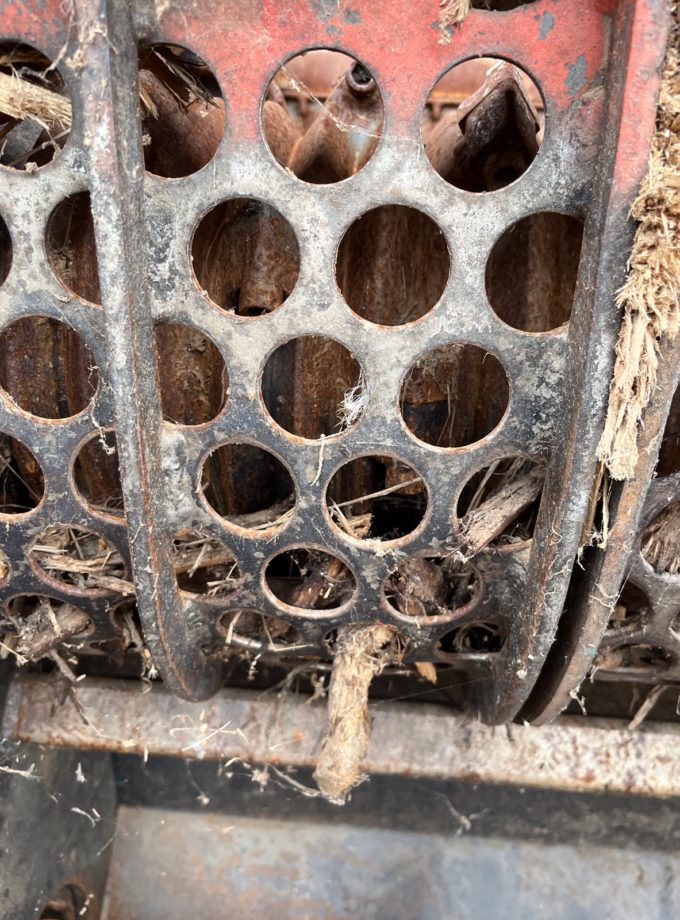 CHALLENGER Low Speed Grinder - 60 HP