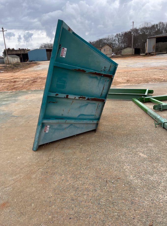 CHALLENGER Low Speed Grinder - 60 HP