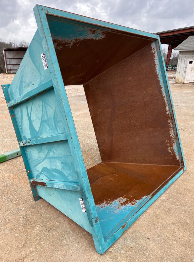 CHALLENGER Low Speed Grinder - 60 HP