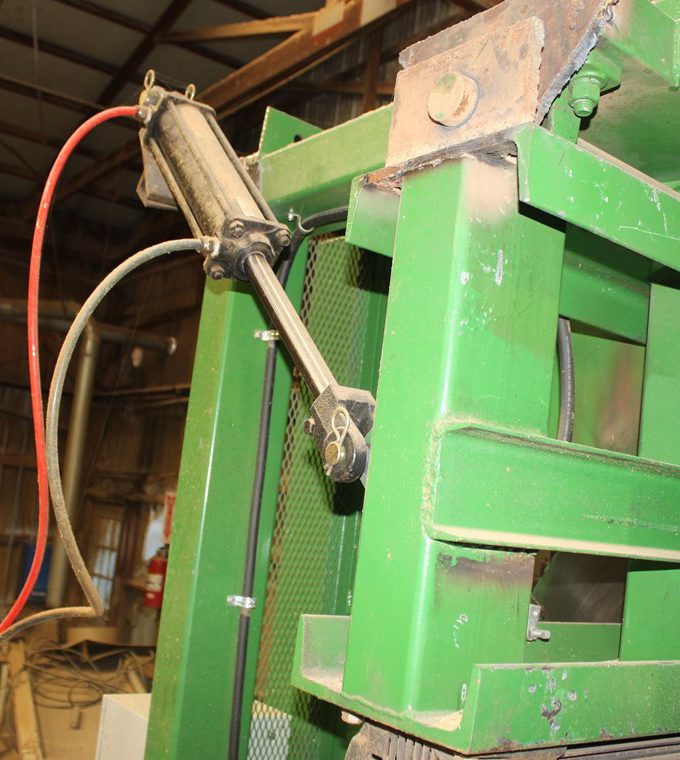 Custom Timber Cutoff Saw