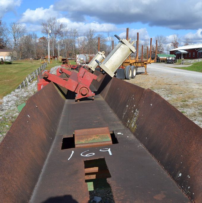 30' Log Trough