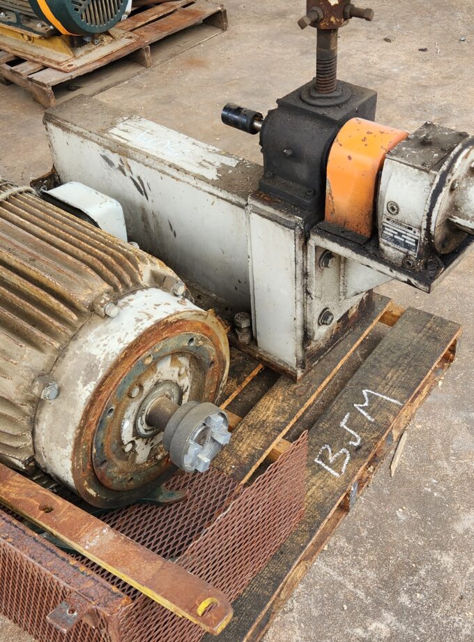 YATES AMERICAN A15 Planer Matcher
