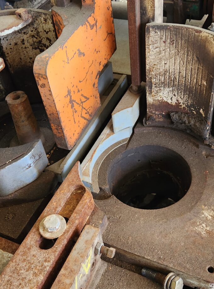 YATES AMERICAN A15 Planer Matcher