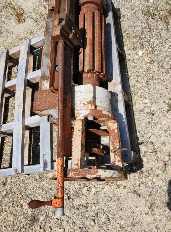 YATES AMERICAN A15 Planer Matcher