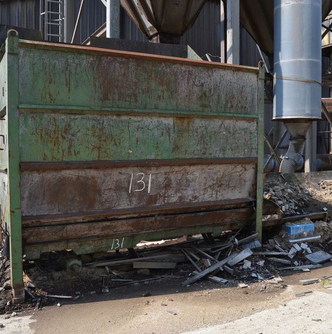 Mellott 16' x 19" Vibrating Conveyor