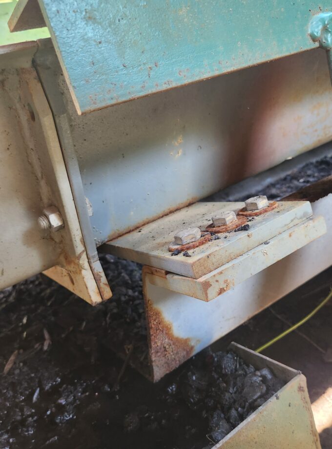 WEBSTER 30' Low Profile Vibrating Conveyor