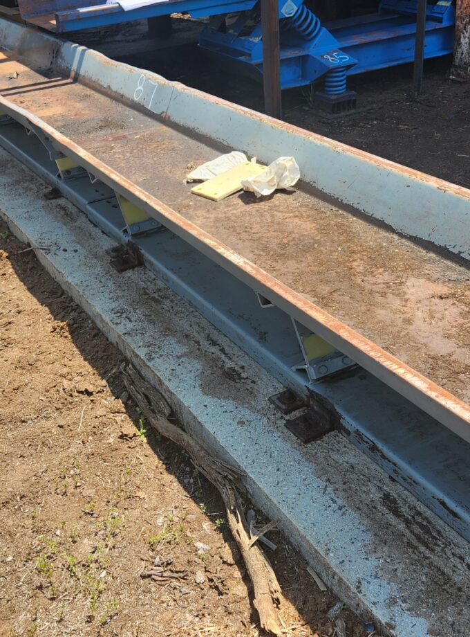 Webster 30' x 18" Vibrating Conveyor